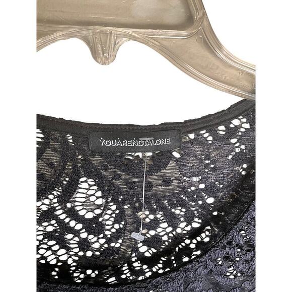 You Are Not Alone Floral Lace Top Long Sleeve Round Neck Black Womens Large NWOT - Picture 3 of 5